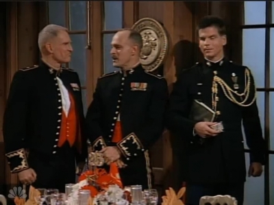 MAJOR_DAD_-_E2X08_BIRTHDAY_BALL_645.jpg