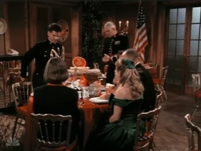 MAJOR_DAD_-_E2X08_BIRTHDAY_BALL_696.jpg