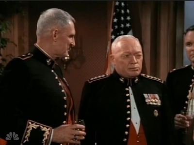 MAJOR_DAD_-_E2X08_BIRTHDAY_BALL_790.jpg
