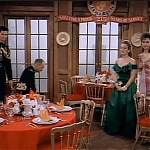 MAJOR_DAD_-_E2X08_BIRTHDAY_BALL_467.jpg