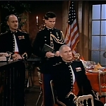 MAJOR_DAD_-_E2X08_BIRTHDAY_BALL_525.jpg