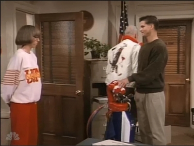 MAJOR_DAD_-_E2X09_WISH_YOU_WERE_HERE_213.jpg