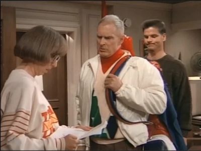MAJOR_DAD_-_E2X09_WISH_YOU_WERE_HERE_279.jpg