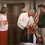 MAJOR_DAD_-_E2X09_WISH_YOU_WERE_HERE_159.jpg