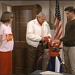 MAJOR_DAD_-_E2X09_WISH_YOU_WERE_HERE_166.jpg