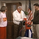 MAJOR_DAD_-_E2X09_WISH_YOU_WERE_HERE_167.jpg