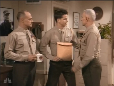 MAJOR_DAD_-_E2X10_LOVE_ON_THE_RUN_078.jpg