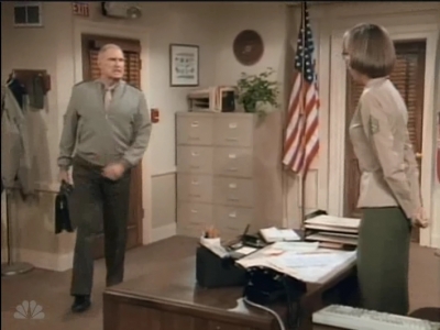 MAJOR_DAD_-_E2X10_LOVE_ON_THE_RUN_102.jpg