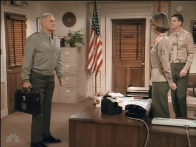MAJOR_DAD_-_E2X10_LOVE_ON_THE_RUN_110.jpg