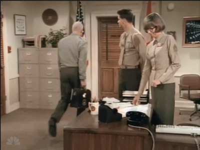 MAJOR_DAD_-_E2X10_LOVE_ON_THE_RUN_186.jpg