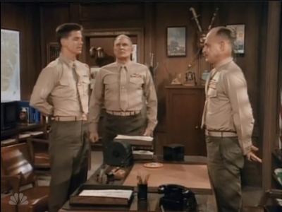MAJOR_DAD_-_E2X10_LOVE_ON_THE_RUN_211.jpg