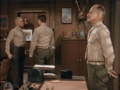 MAJOR_DAD_-_E2X10_LOVE_ON_THE_RUN_269.jpg