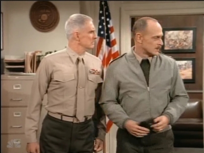 MAJOR_DAD_-_E2X12_THE_GIFT_OF_THE_MAJOR_001112.jpg