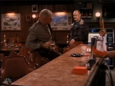 MAJOR_DAD_-_E2X13_FLYING_SOLO_270.jpg