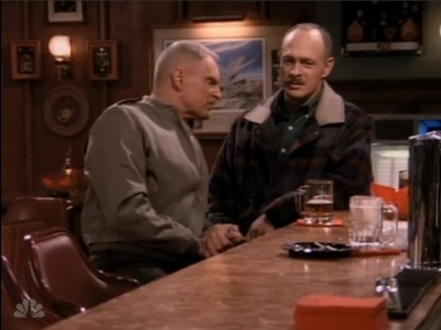 MAJOR_DAD_-_E2X13_FLYING_SOLO_320.jpg