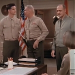 MAJOR_DAD_-_E2X13_FLYING_SOLO_104.jpg
