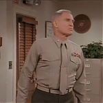 MAJOR_DAD_-_E2X13_FLYING_SOLO_141.jpg