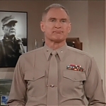 MAJOR_DAD_-_E2X13_FLYING_SOLO_157.jpg