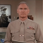 MAJOR_DAD_-_E2X13_FLYING_SOLO_166.jpg