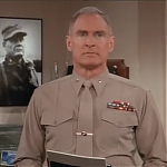 MAJOR_DAD_-_E2X13_FLYING_SOLO_167.jpg