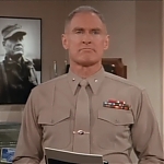 MAJOR_DAD_-_E2X13_FLYING_SOLO_170.jpg