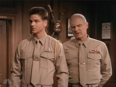 MAJOR_DAD_-_E2X14_A_BIRD_IN_THE_HAND_211.jpg