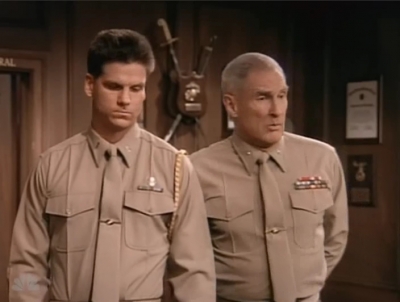 MAJOR_DAD_-_E2X14_A_BIRD_IN_THE_HAND_226.jpg