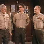 MAJOR_DAD_-_E2X14_A_BIRD_IN_THE_HAND_154.jpg