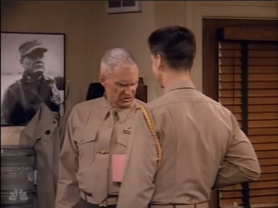 MAJOR_DAD_-_E2X15_LEARNING_TO_DRIVE_013.jpg