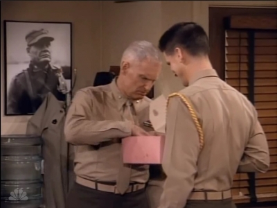 MAJOR_DAD_-_E2X15_LEARNING_TO_DRIVE_035.jpg