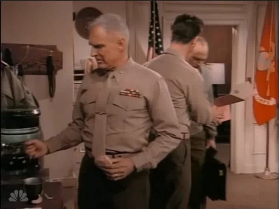MAJOR_DAD_-_E2X15_LEARNING_TO_DRIVE_043.jpg