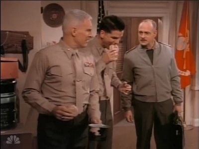 MAJOR_DAD_-_E2X15_LEARNING_TO_DRIVE_060.jpg