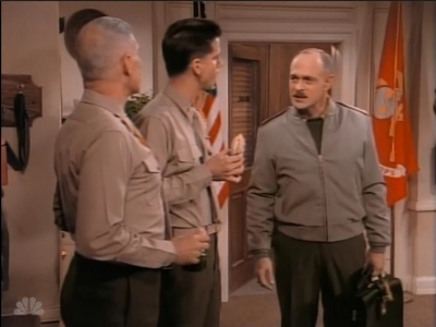 MAJOR_DAD_-_E2X15_LEARNING_TO_DRIVE_073.jpg