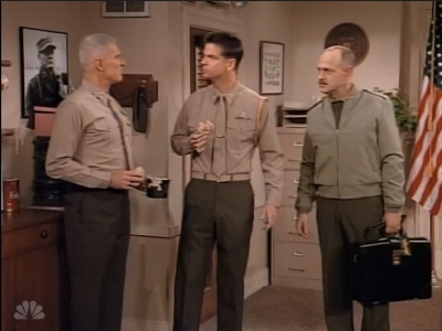 MAJOR_DAD_-_E2X15_LEARNING_TO_DRIVE_079.jpg