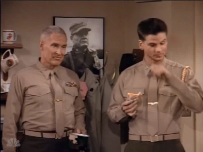 MAJOR_DAD_-_E2X15_LEARNING_TO_DRIVE_090.jpg