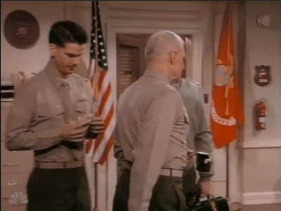 MAJOR_DAD_-_E2X15_LEARNING_TO_DRIVE_203.jpg