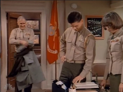 MAJOR_DAD_-_E2X15_LEARNING_TO_DRIVE_257.jpg