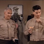 MAJOR_DAD_-_E2X15_LEARNING_TO_DRIVE_090.jpg