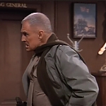 MAJOR_DAD_-_E2X15_LEARNING_TO_DRIVE_550.jpg