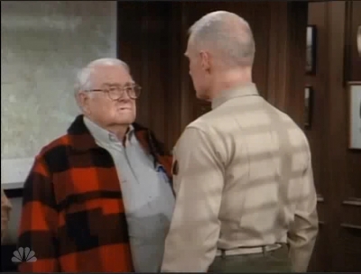 MAJOR_DAD_-_E2X16_THE_NAME_IS_OVER_HERE_213.jpg
