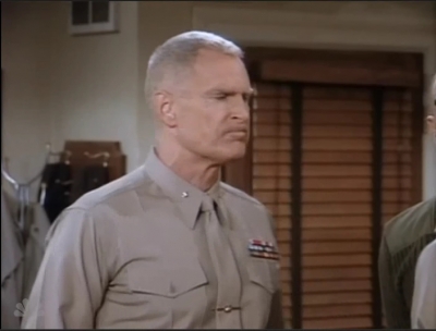 MAJOR_DAD_-_E2X16_THE_NAME_IS_OVER_HERE_438.jpg