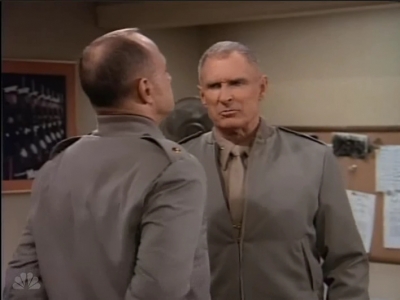 MAJOR_DAD_-_E2X17_VALENTINES_DAY_450.jpg