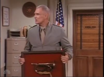MAJOR_DAD_-_E2X18_SINS_OF_THE_FATHER_034.jpg