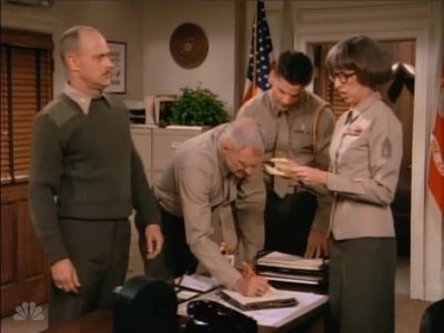 MAJOR_DAD_-_E2X19_THE_POSSIBLE_DREAM_137.jpg