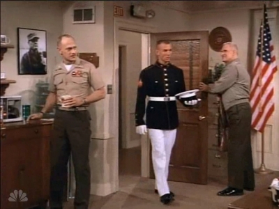 MAJOR_DAD_-_E2X22_SILENT_DRILL_TEAM_301.jpg