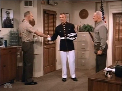 MAJOR_DAD_-_E2X22_SILENT_DRILL_TEAM_324.jpg