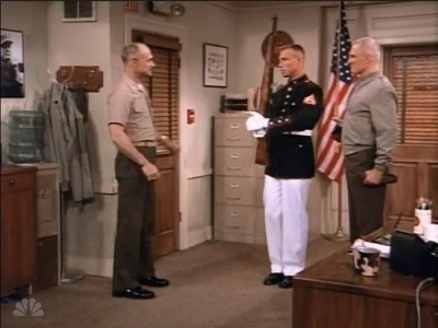 MAJOR_DAD_-_E2X22_SILENT_DRILL_TEAM_375.jpg