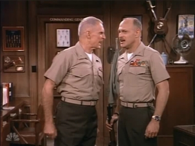 MAJOR_DAD_-_E2X22_SILENT_DRILL_TEAM_484.jpg