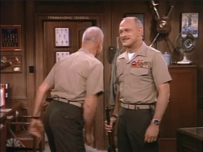 MAJOR_DAD_-_E2X22_SILENT_DRILL_TEAM_570.jpg