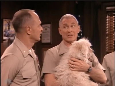 MAJOR_DAD_-_E2X23_ELMO_COME_HOME_066.jpg